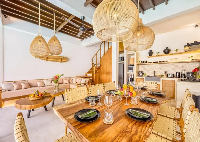 Waikiki - Brand New 4bdr With Huge Pool * 塞米亚克