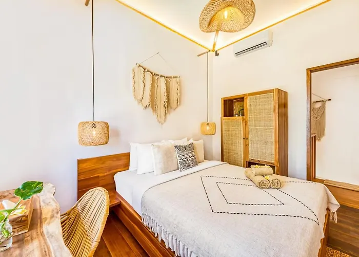 别墅 Waikiki - Brand New 4bdr With Huge Pool *