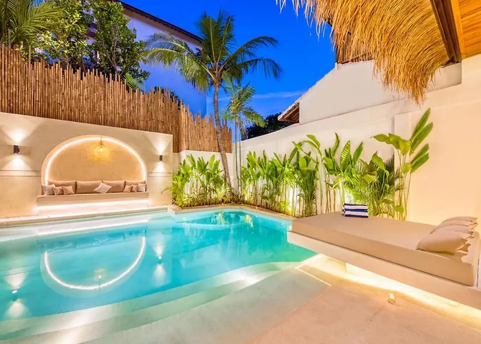 别墅 Waikiki - Brand New 4bdr With Huge Pool 塞米亚克